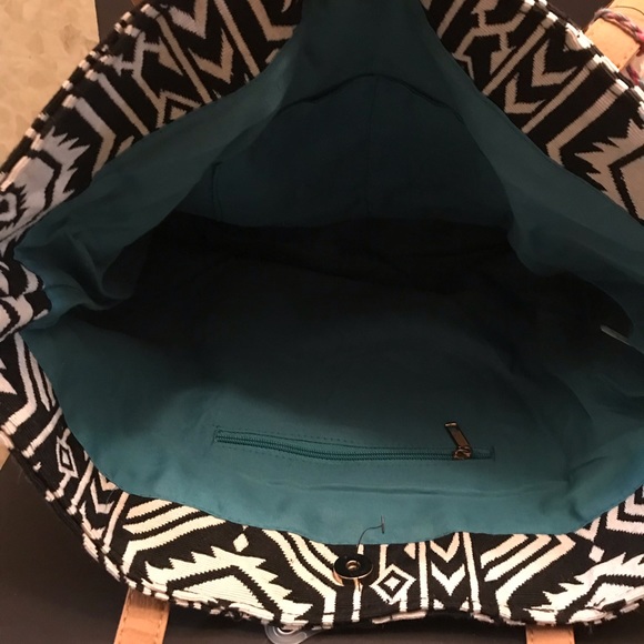 Bohemian Design Tote - Picture 8 of 10